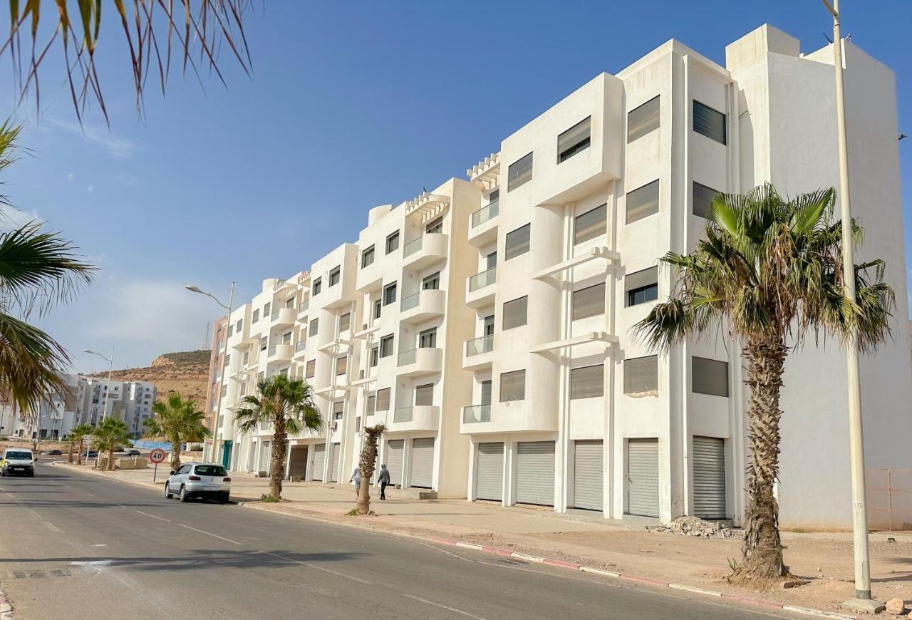 La Mer, Le Surf , Le Soleil Agadir Bagian luar foto