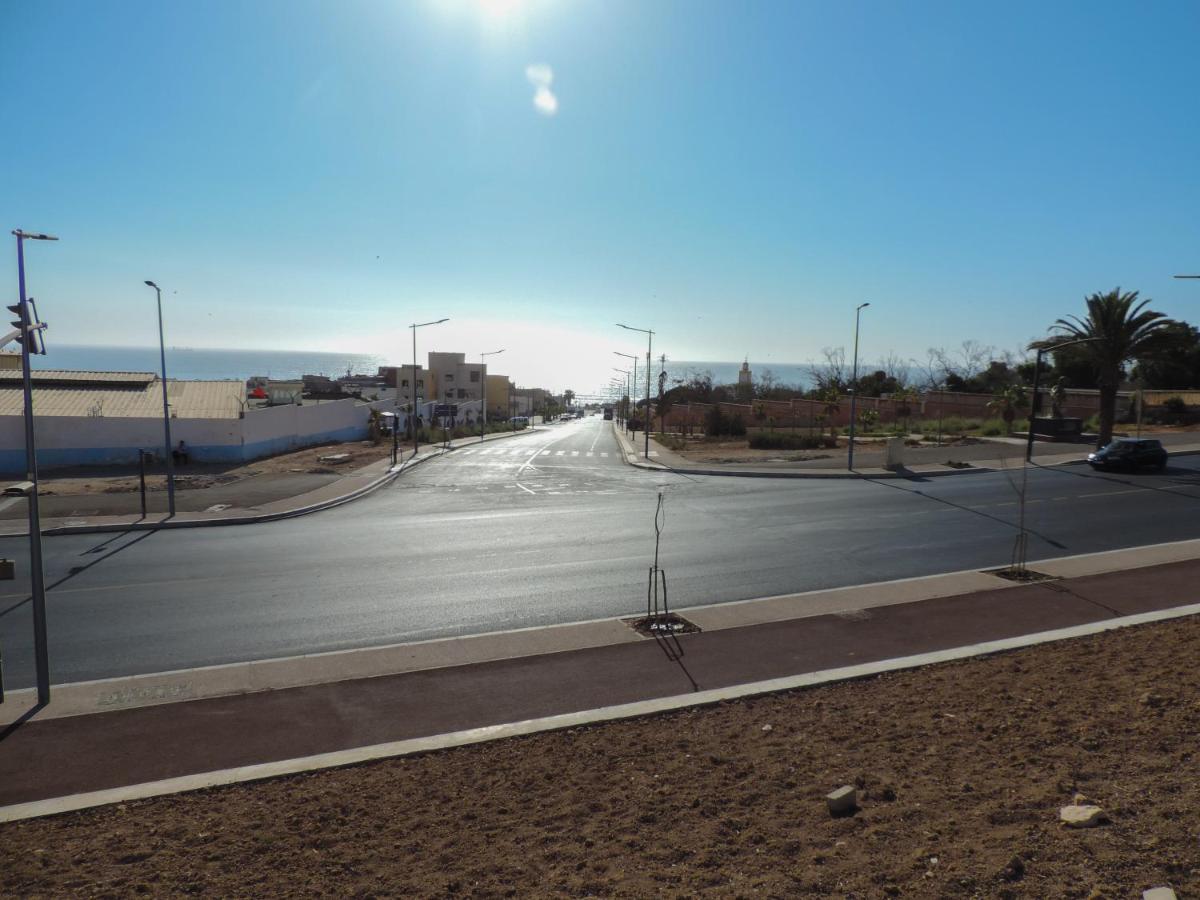La Mer, Le Surf , Le Soleil Agadir Bagian luar foto